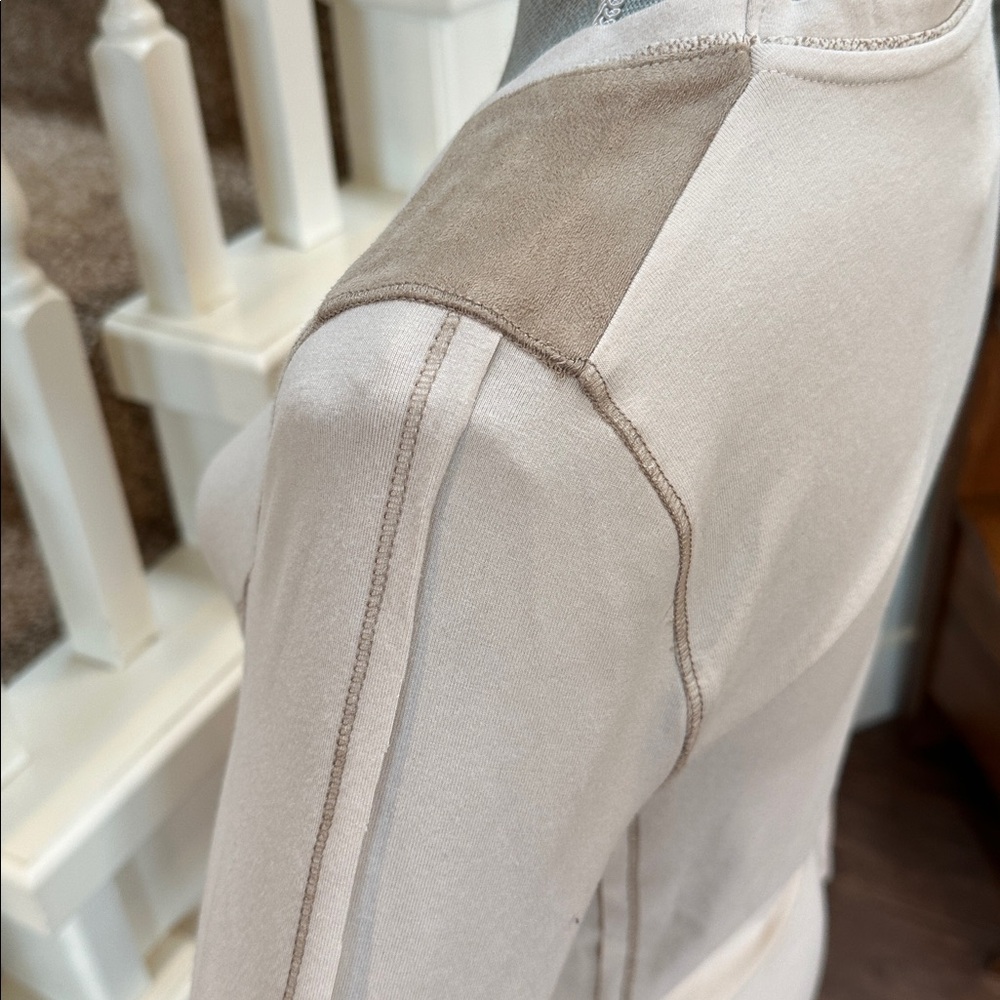 Nwot. Dolcezza top - Picture 4 of 7